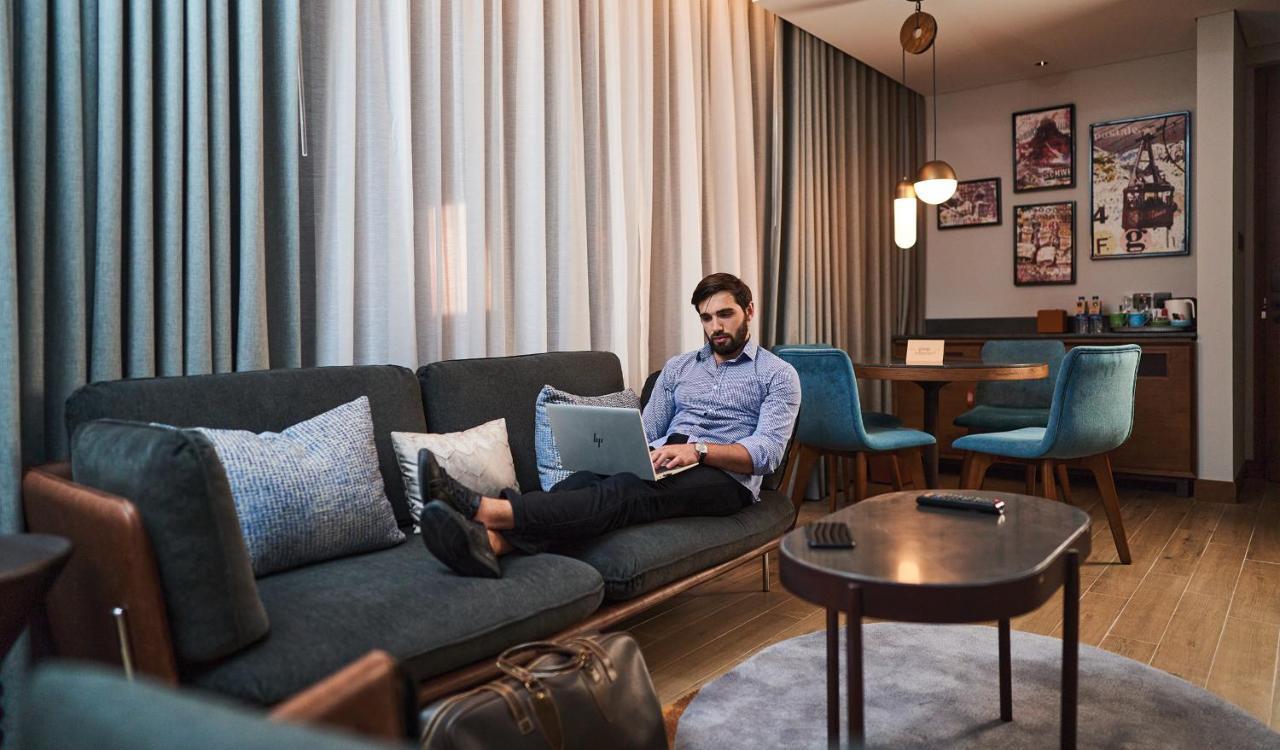 Revier Hotel Dubaj Kültér fotó